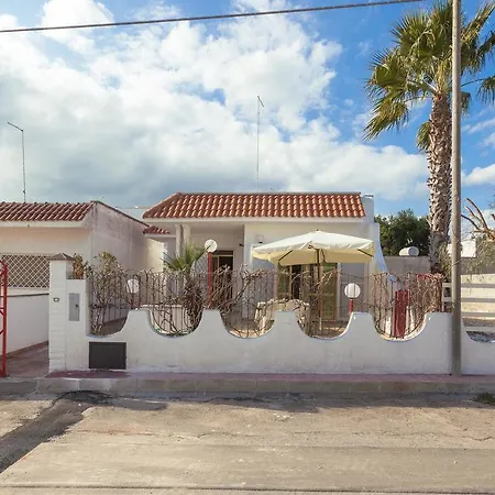 Feriehus Lorena By Barbarhouse Torre Lapillo